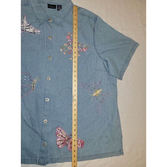 VTG Denim Button Up Blouse Top 4X Tag Embroidered Embellished Butterflies Floral - Picture 6 of 9